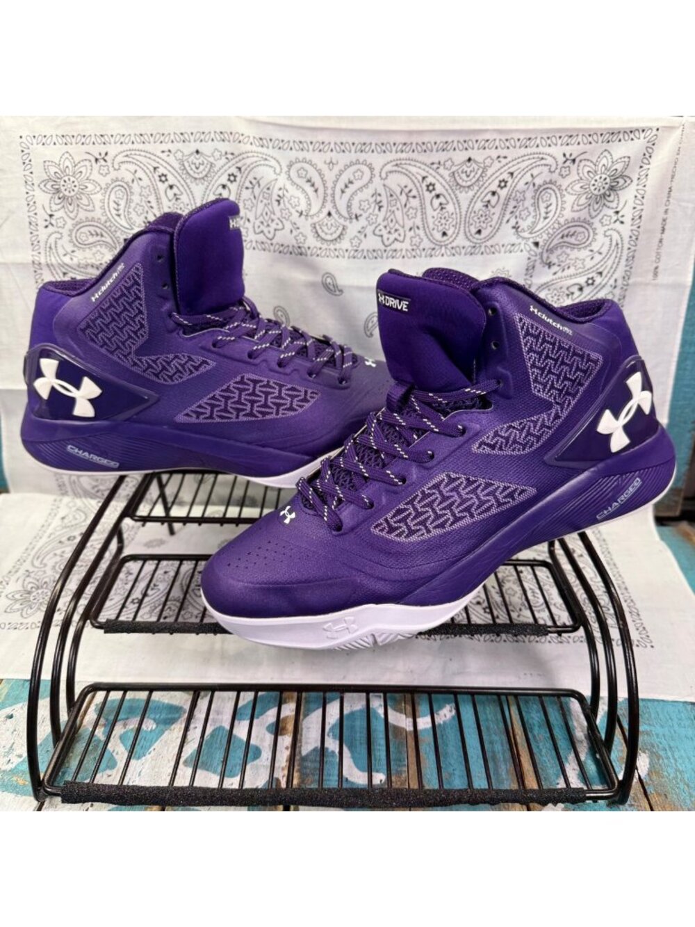Under Armour UA Clutchfit Drive 2 Men 9.5 Basketball PURPLE Shoe 1258143-502 EUC